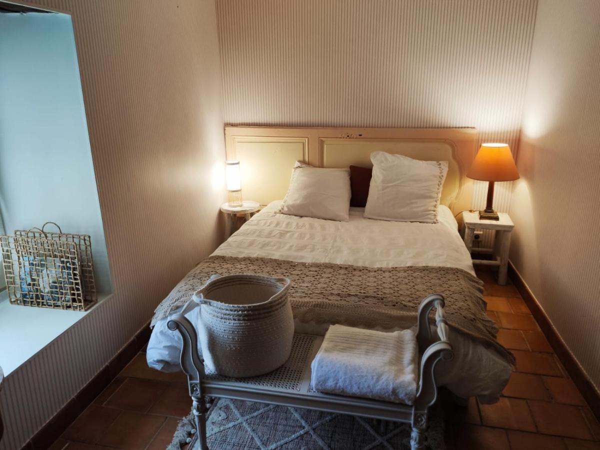 Le Reve D'Alice Bed & Breakfast Saint-Puy Екстериор снимка